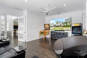 356 Belleair Dr NE, Saint Petersburg, FL 33704 - Photo 18