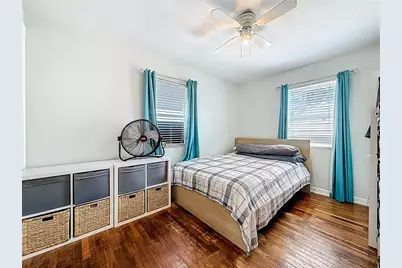550 40th Street S, Saint Petersburg, FL 33711 - Photo 24