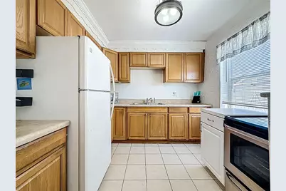 550 40th Street S, Saint Petersburg, FL 33711 - Photo 14