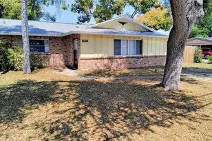 10861 126th Ave, Largo, FL 33778 - Photo 1
