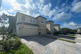 29850 Southwell Ln, Wesley Chapel, FL 33543 - Photo 2