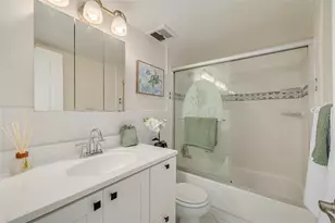 250 126th Ave, Treasure Island, FL 33706 - Photo 12