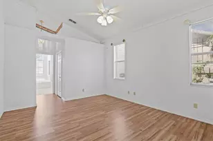 324 Wood Dove Ave, Tarpon Springs, FL 34689 - Photo 22