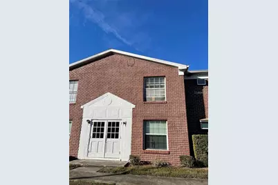 1303 83rd Avenue N #D, Saint Petersburg, FL 33702 - Photo 1