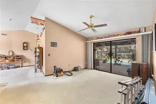 2008 Sycamore Ln, Plant City, FL 33563 - Photo 4