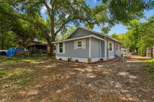 8008 N 12th St, Tampa, FL 33604 - Photo 2