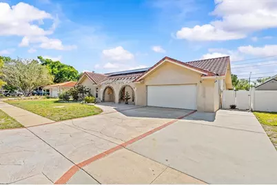 3149 Carlos Drive, Dunedin, FL 34698 - Photo 2