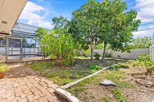 3149 Carlos Dr, Dunedin, FL 34698 - Photo 40