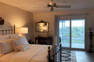 160 Columbia Dr, Tampa, FL 33606 - Photo 22