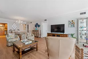 4950 Gulf Blvd, Saint Pete Beach, FL 33706 - Photo 20