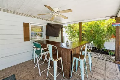 9703 48th Avenue N, Saint Petersburg, FL 33708 - Photo 20