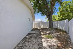 1601 Stevensons Dr, Clearwater, FL 33755 - Photo 24