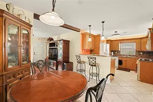 7815 N Woodlynne Ave, Tampa, FL 33614 - Photo 6