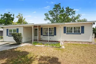 7815 N Woodlynne Ave, Tampa, FL 33614 - Photo 2
