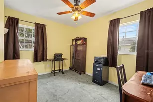 7815 N Woodlynne Ave, Tampa, FL 33614 - Photo 20