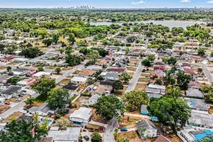 7815 N Woodlynne Ave, Tampa, FL 33614 - Photo 36
