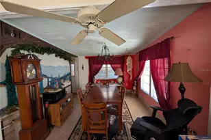 980 7th St NW, Largo, FL 33770 - Photo 6