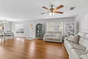 3863 Island Way, Saint Petersburg, FL 33705 - Photo 6