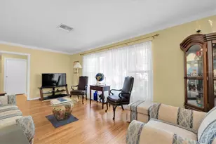 29 Southwind Dr, Belleair Bluffs, FL 33770 - Photo 4
