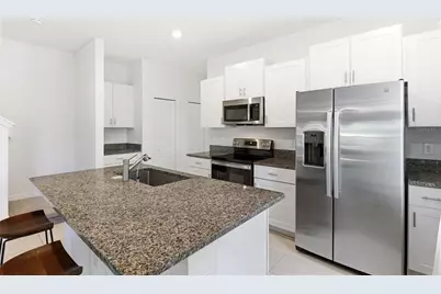 873 Tennyson Mill Circle, Tampa, FL 33619 - Photo 12