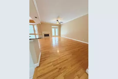 2856 Bayshore Trails Drive, Tampa, FL 33611 - Photo 8