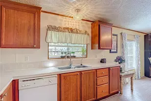 7207 50th Ave S, Tampa, FL 33619 - Photo 22