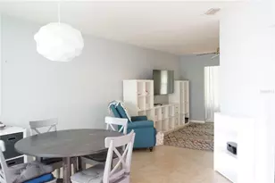 411 Bloom Ct, Sun City Center, FL 33573 - Photo 6