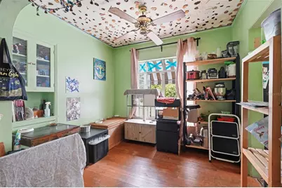 329 Kingston Street S, Saint Petersburg, FL 33711 - Photo 6
