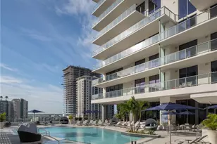 275 1st Ave S, Saint Petersburg, FL 33701 - Photo 10