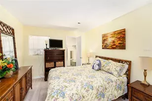 5216 81st St N, Saint Petersburg, FL 33709 - Photo 16