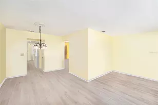 5216 81st St N, Saint Petersburg, FL 33709 - Photo 4