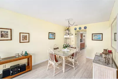 5216 81st Street N #2, Saint Petersburg, FL 33709 - Photo 8