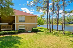 9481 Highland Oak Dr, Tampa, FL 33647 - Photo 2