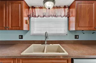 601 Weathervane Ct, Brandon, FL 33511 - Photo 36