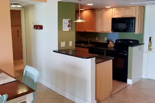880 Mandalay Ave, Clearwater Beach, FL 33767 - Photo 32