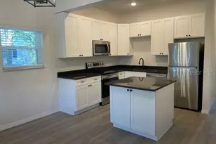 1482 Cleveland St, Clearwater, FL 33755 - Photo 4