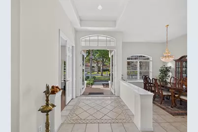 10207 Estuary Drive, Tampa, FL 33647 - Photo 12