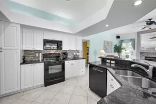 3423 Foxhall Dr, Holiday, FL 34691 - Photo 16