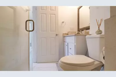 1307 Normandy Circle, Palm Harbor, FL 34683 - Photo 22
