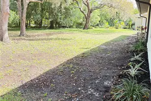 10501 Hardwood Ct, Port Richey, FL 34668 - Photo 28