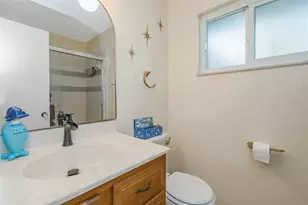 302 Limona Rd, Brandon, FL 33510 - Photo 10
