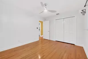 2200 8th Ave N, Saint Petersburg, FL 33713 - Photo 14