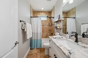 7115 Bay St, Saint Pete Beach, FL 33706 - Photo 38