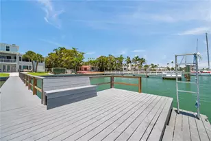 7115 Bay St, Saint Pete Beach, FL 33706 - Photo 48
