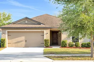 2659 Rotherham Rd, Tavares, FL 32778 - Photo 2