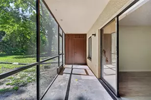 11715 Raintree Village Blvd, Temple Terrace, FL 33617 - Photo 20