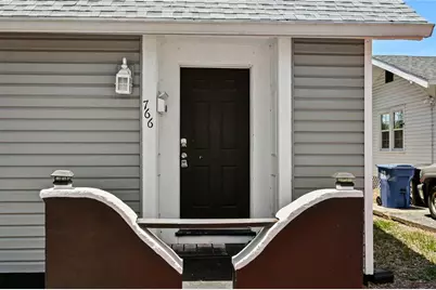 766 13th Avenue S, Saint Petersburg, FL 33701 - Photo 2