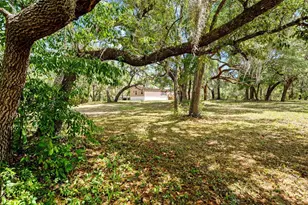 24503 Evaline St, Brooksville, FL 34601 - Photo 32