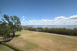 2617 Cove Cay Dr, Clearwater, FL 33760 - Photo 12