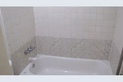 7506 Needle Leaf Place #56, Tampa, FL 33617 - Photo 18